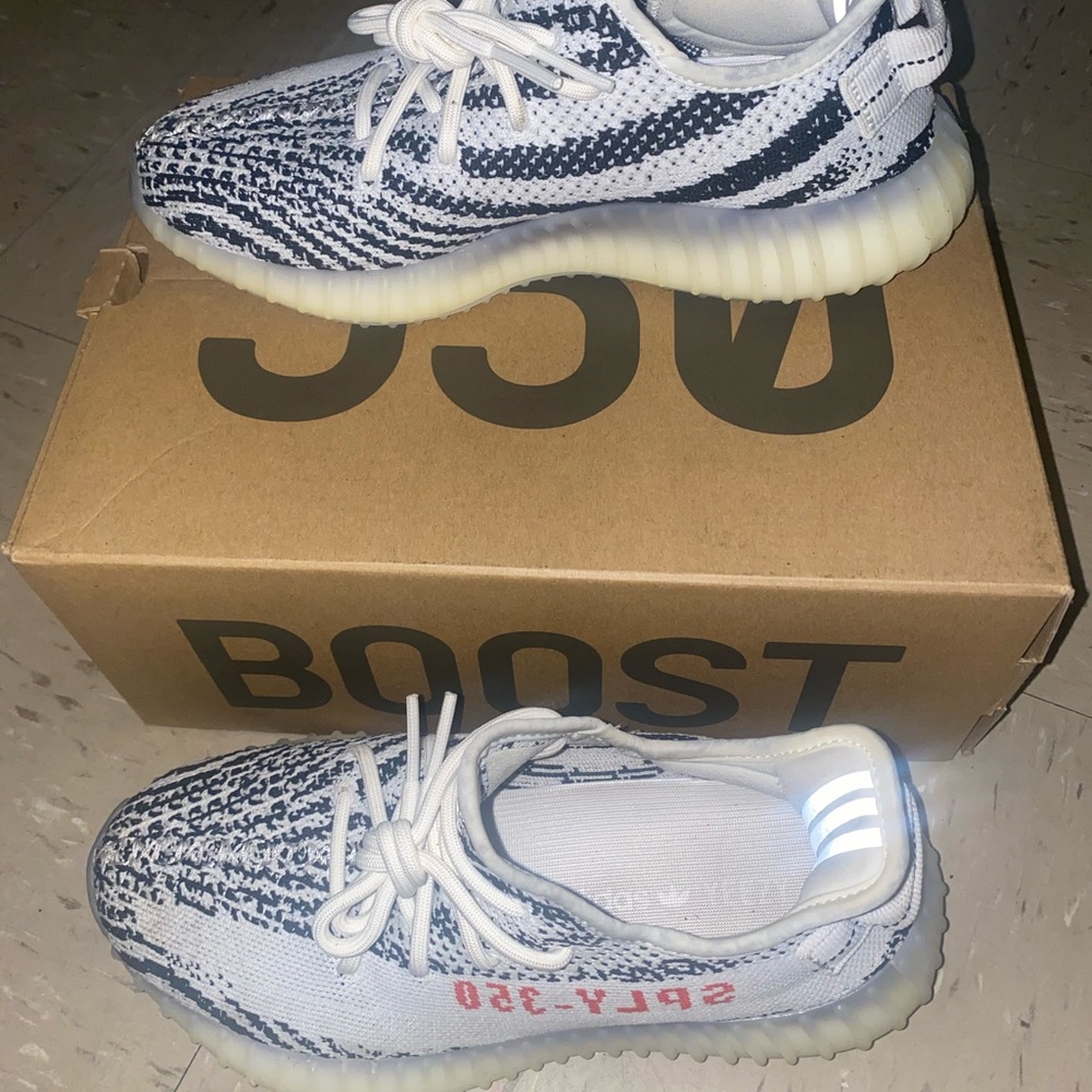 Zebra Yeezy’s 350